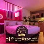 Loveroom En Centre Avec Jacuzzi - Notre Dame *